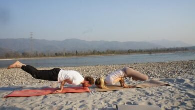 The Importance of Community in Yoga Teacher Training